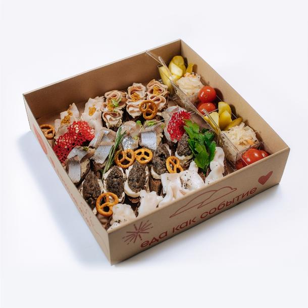 Бокс русские закуски М (20 шт)