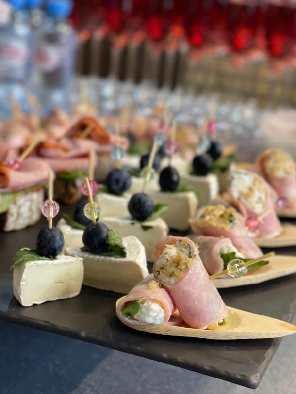 Рулет с ветчиной со сливочным сыром Д Рулет с ветчиной со сливочным сыром Д