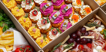 Ассорти закусок и канапе на 11-15 персон