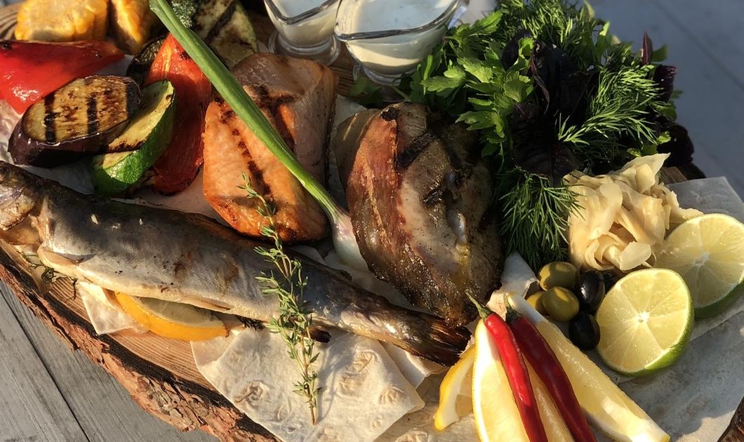 Барбекю с разнообразным меню Food Market Барбекю с разнообразным меню Food Market